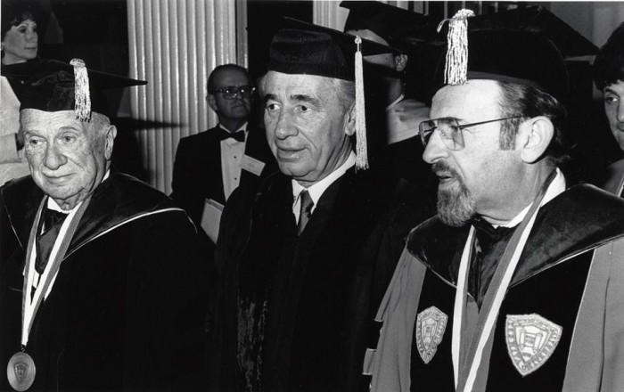 peres-and-moral-leadership-photo-caption