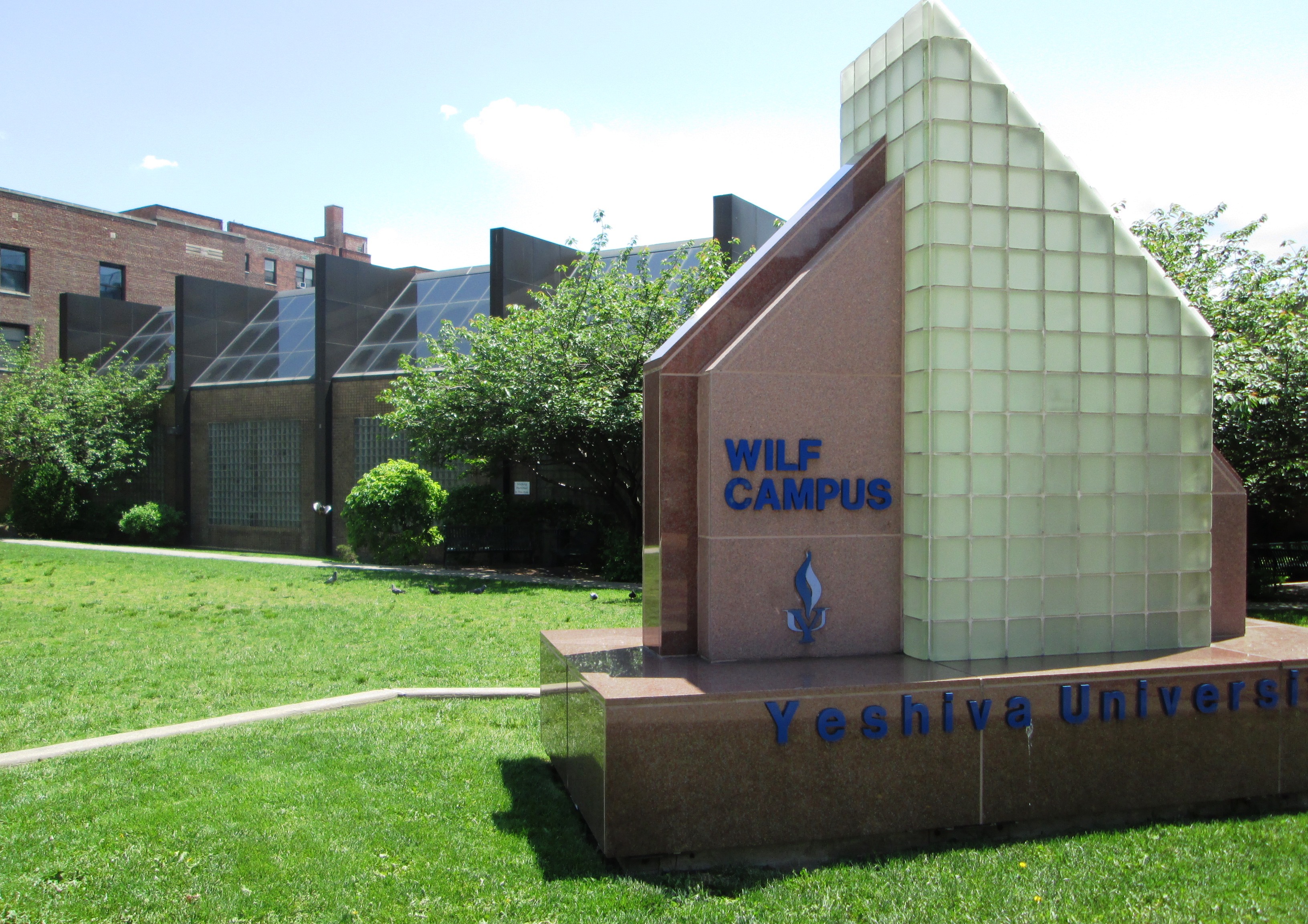 Wilf and Beren Campuses Introduce Shabbat Programming Changes Wilf and Beren Campuses Introduce Shabbat Programming Changes