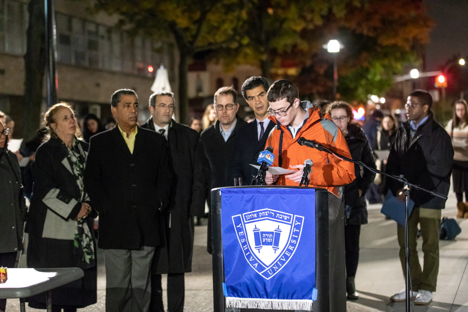 Responding to Tragedies and Connecting With Klal Yisrael Responding to Tragedies and Connecting With Klal Yisrael