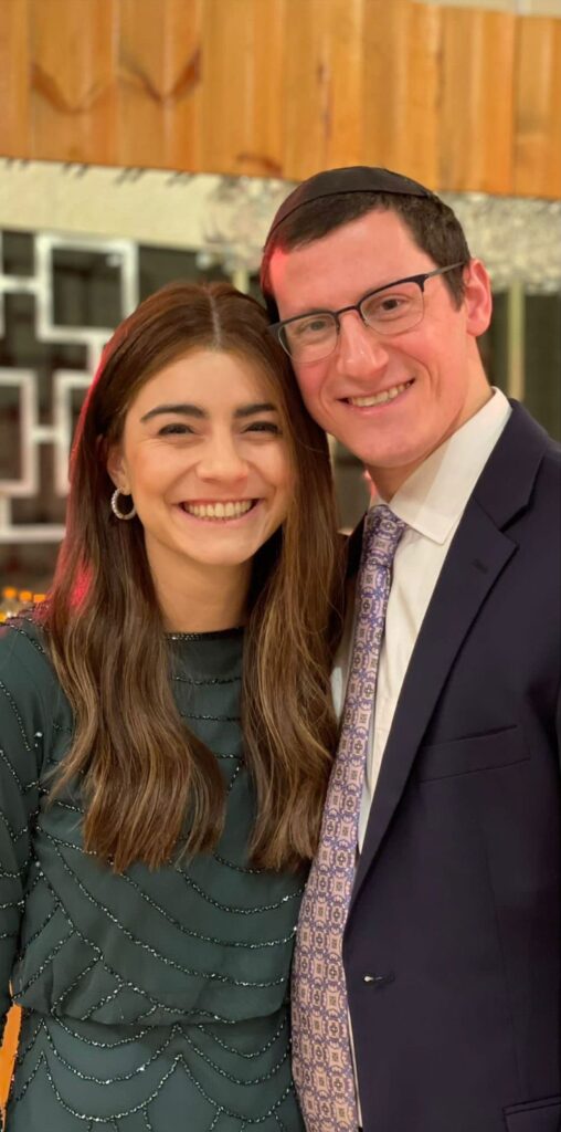 Rabbi and Rebbetzin Schonbrun to Leave Beren Campus, Teach Torah in Philadelphia